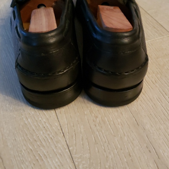 Shoes - Picture 3 of 3